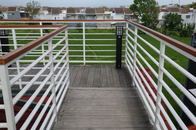 Deck Railing with Custom Design